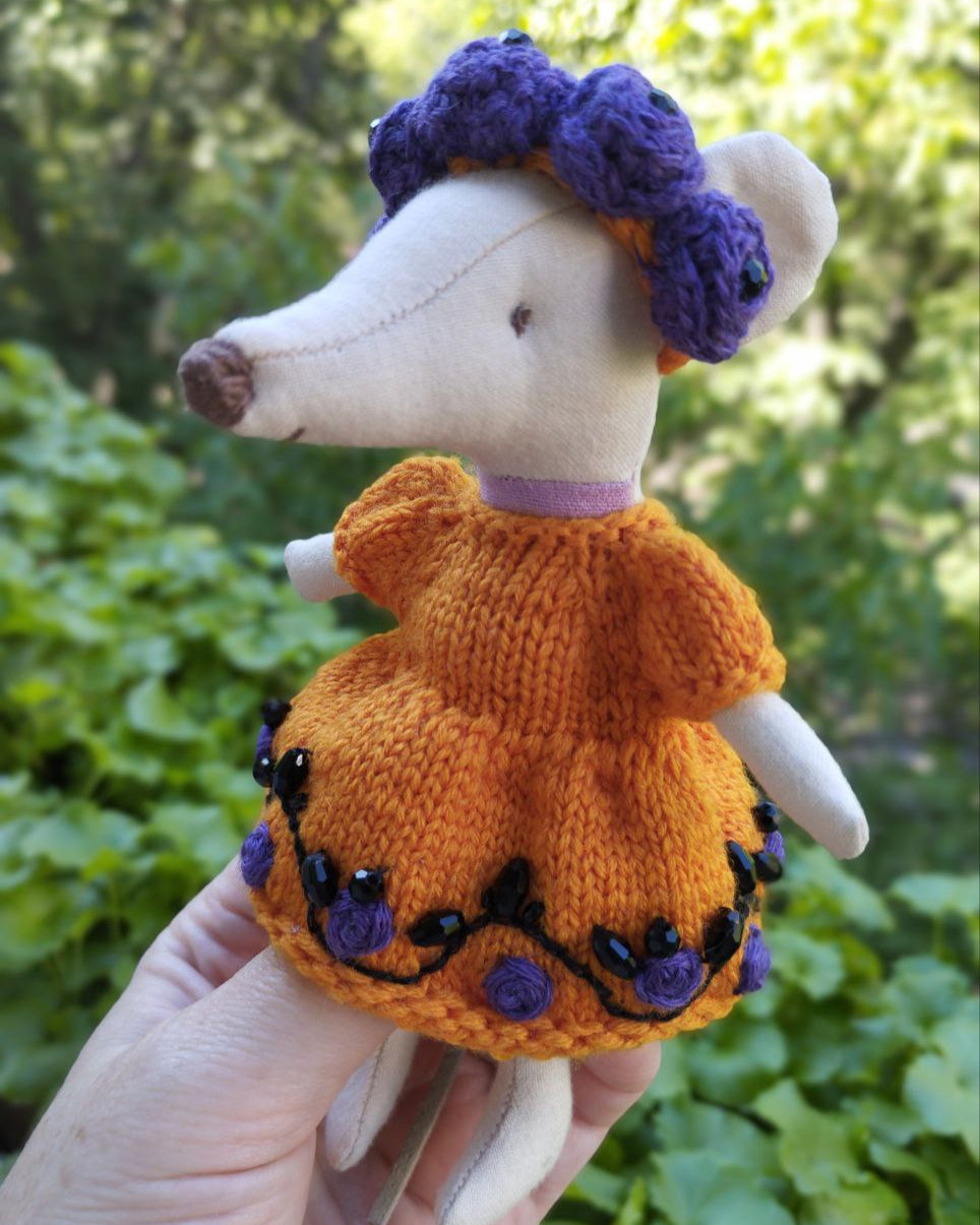 Maileg mouse clothes outfit knitted embroidered of flower Autumn Magic Orange Dress with Flower violet