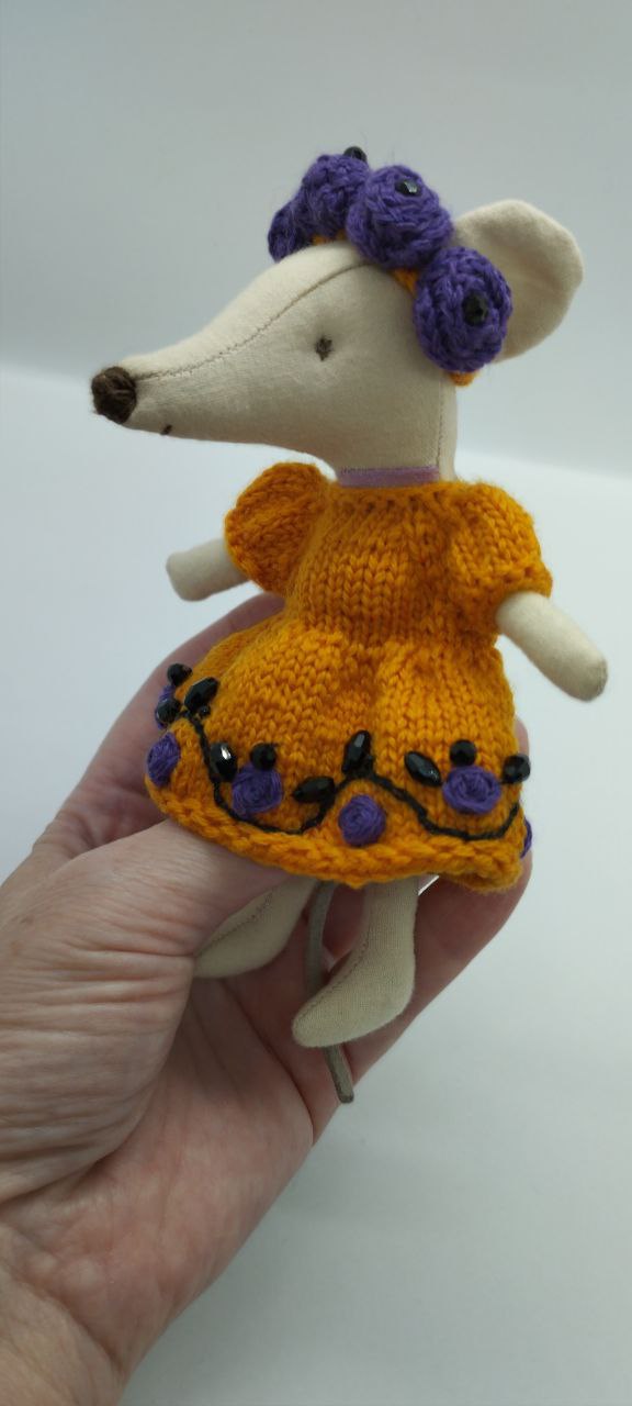 Maileg mouse clothes outfit knitted embroidered of flower Autumn Magic Orange Dress with Flower violet