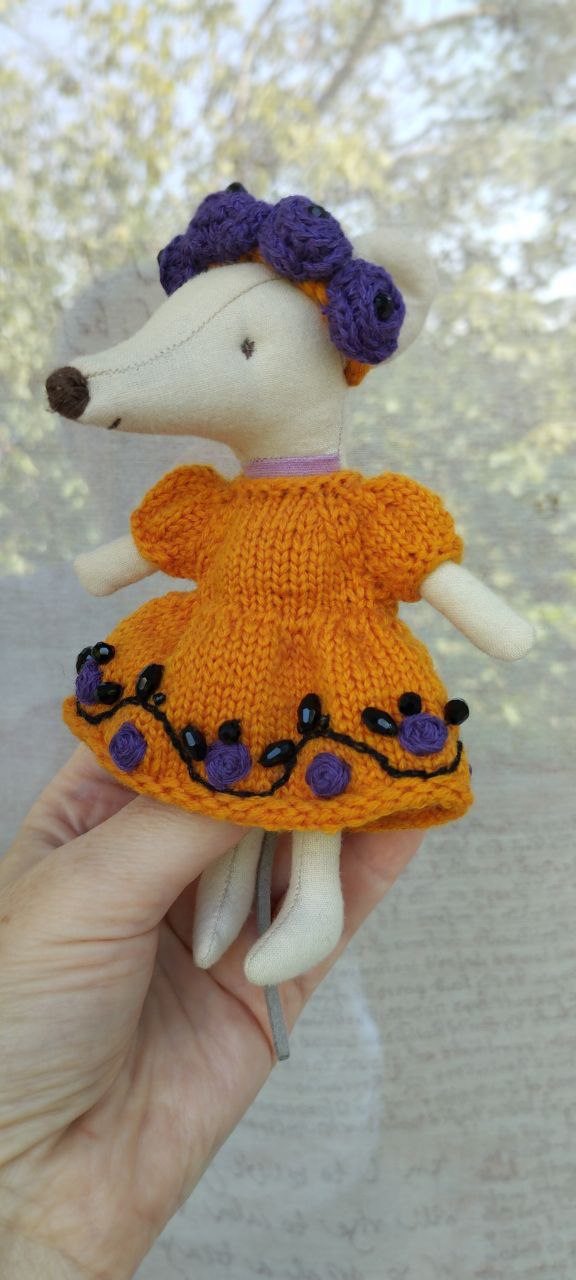 Maileg mouse clothes outfit knitted embroidered of flower Autumn Magic Orange Dress with Flower violet